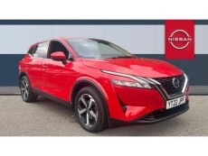Nissan Qashqai 1.3 DiG-T MH 158 N-Connecta 5dr Xtronic Petrol Hatchback